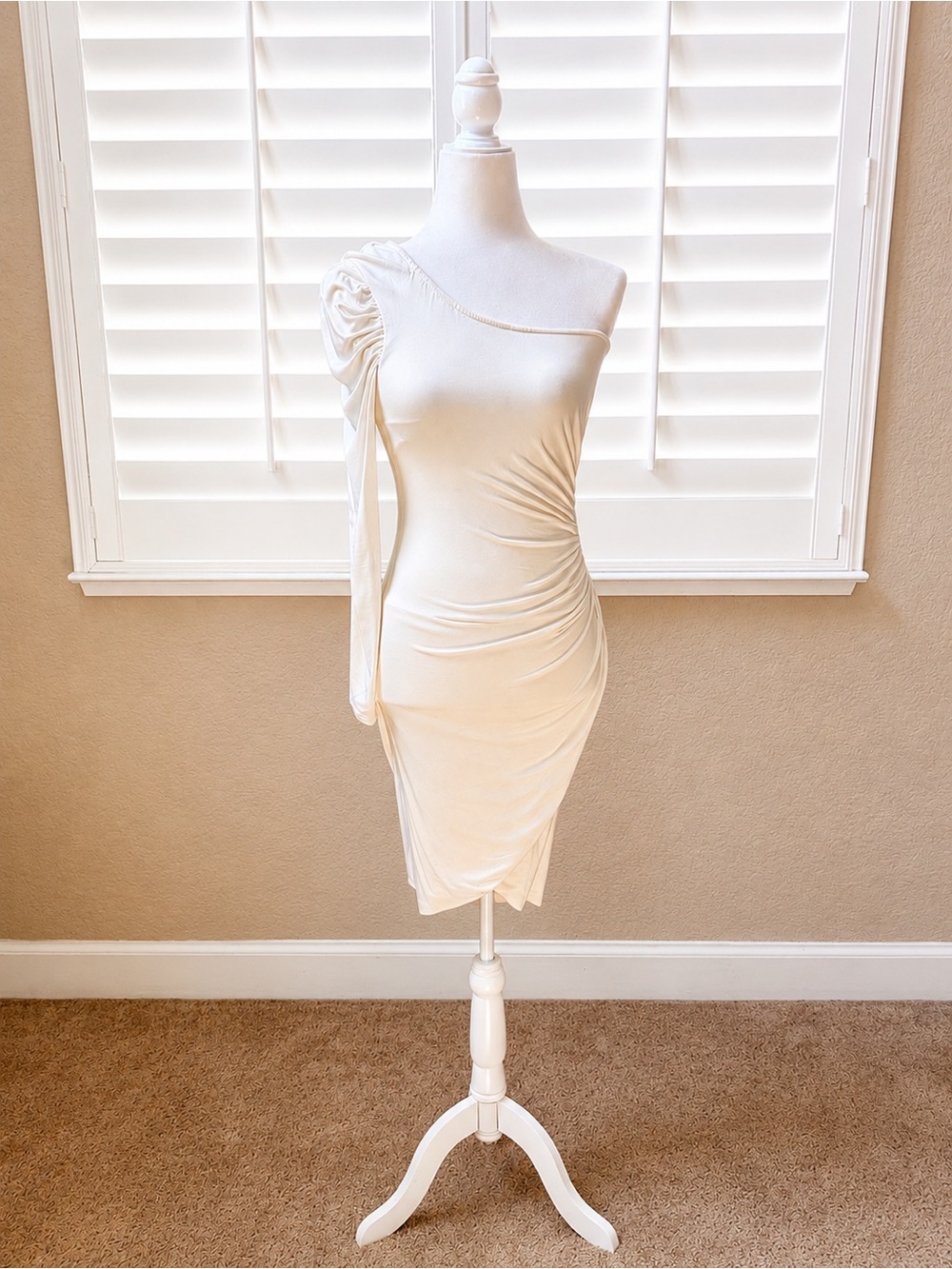 bebe Ivory One Shoulder Ruched Cutout Bodycon Midi Dress XS